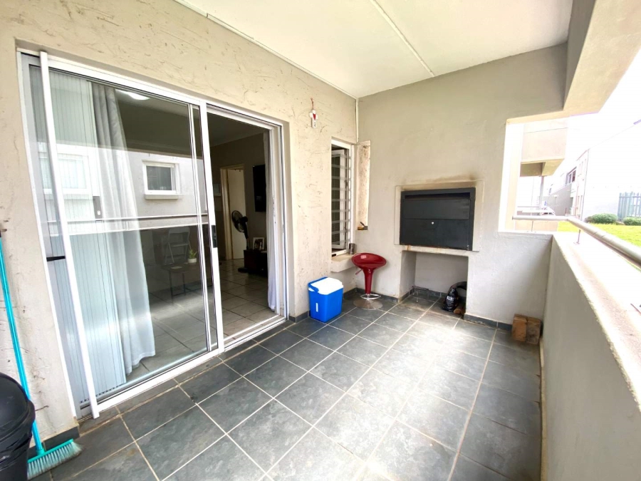 1 Bedroom Property for Sale in Klein Drakenstein Western Cape